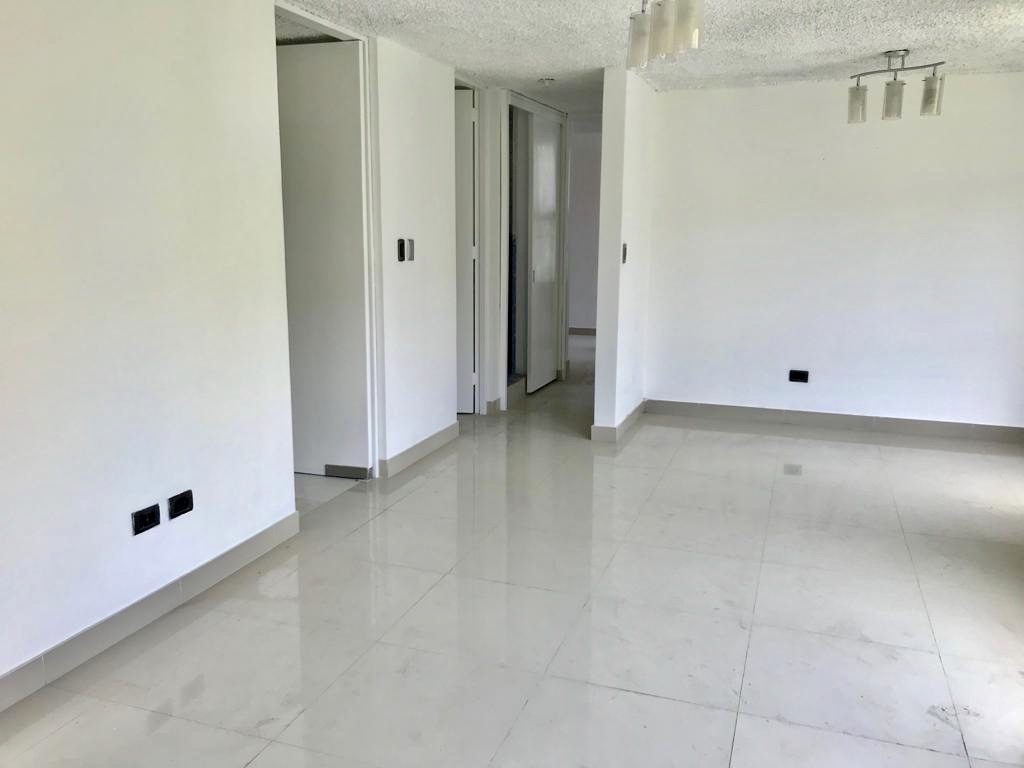 Av. El Corregidor Cuadra 29, La Molina, Lima, 2 Habitaciones Habitaciones, ,2 BathroomsBathrooms,Dpto.,En Venta,2,1004
